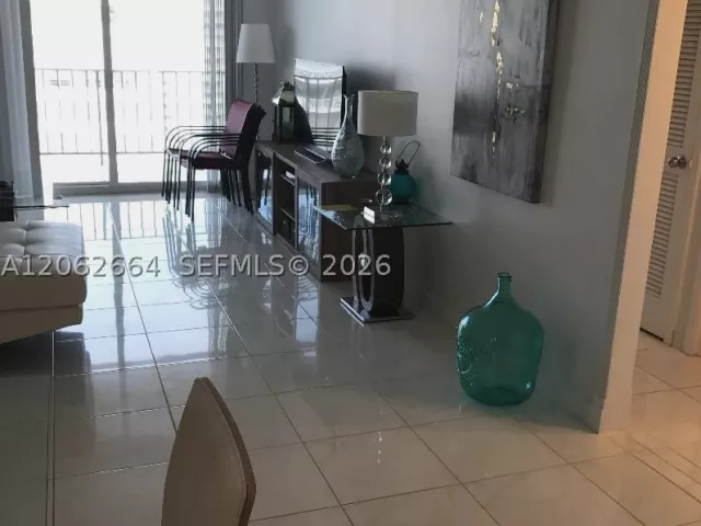 2-bedroom condo for sale in Hallandale Beach - 2030 S Ocean Dr 2223 - MondialRealty