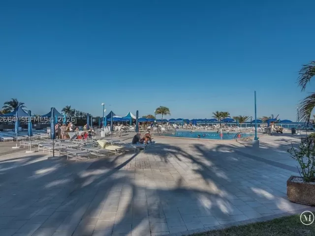 2-bedroom condo for sale in Hallandale Beach - 2030 S Ocean Dr 2223 - MondialRealty