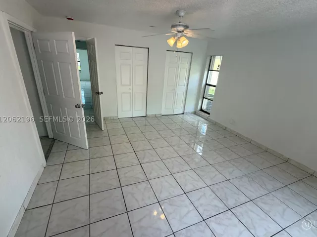 4-bedroom home for rent in Miami - 11405 SW 112th Ter 1 - MondialRealty