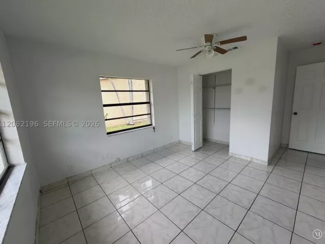4-bedroom home for rent in Miami - 11405 SW 112th Ter 1 - MondialRealty