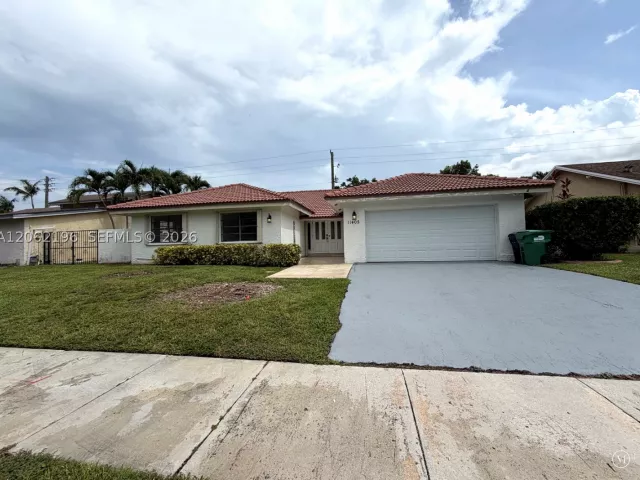 4-bedroom home for rent in Miami - 11405 SW 112th Ter 1 - MondialRealty