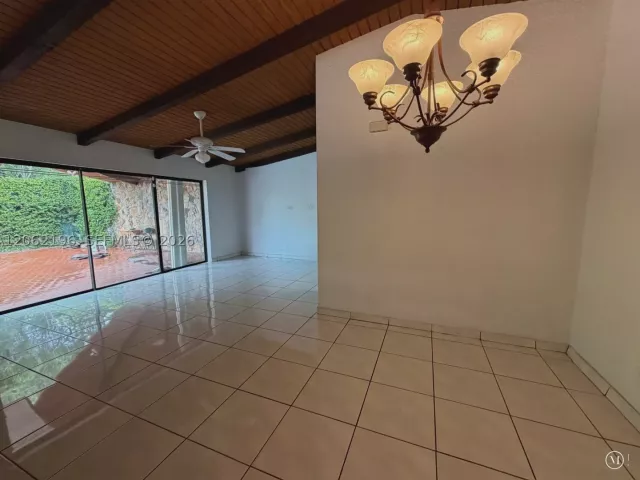 4-bedroom home for rent in Miami - 11405 SW 112th Ter 1 - MondialRealty