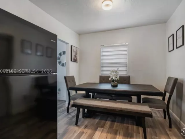 2-bedroom home for rent in Miami - 1021 NW 37th Ave - MondialRealty