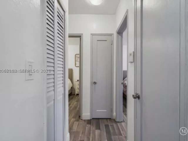 2-bedroom home for rent in Miami - 1021 NW 37th Ave - MondialRealty