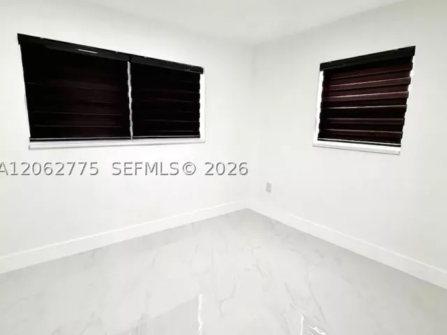 5-bedroom home for sale in Miami Gardens - 17800 NW 8th Ave - MondialRealty