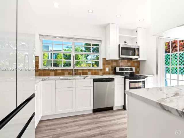 2-bedroom home for rent in Miami - 680 NE 81st St 0 - MondialRealty