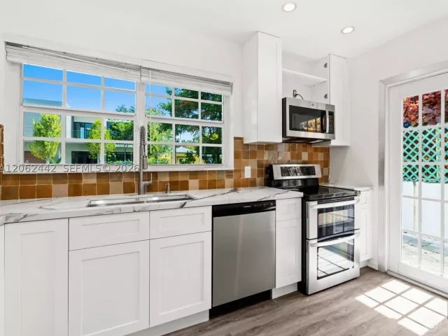2-bedroom home for rent in Miami - 680 NE 81st St 0 - MondialRealty