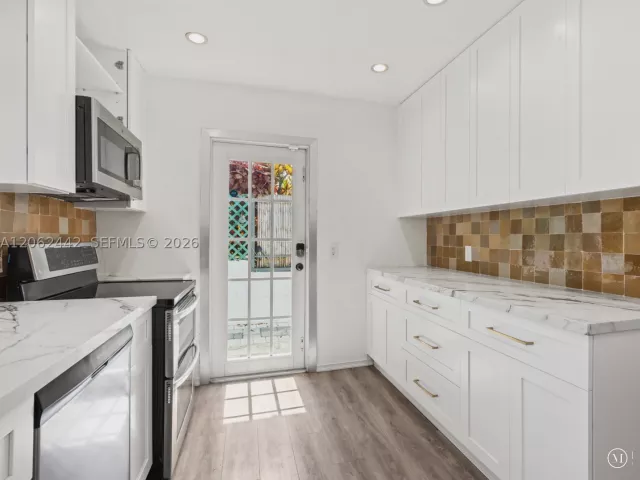 2-bedroom home for rent in Miami - 680 NE 81st St 0 - MondialRealty