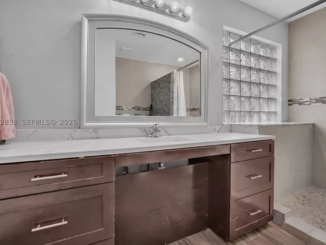 3-bedroom home for sale in Miami - 14331 SW 155th Ct - MondialRealty