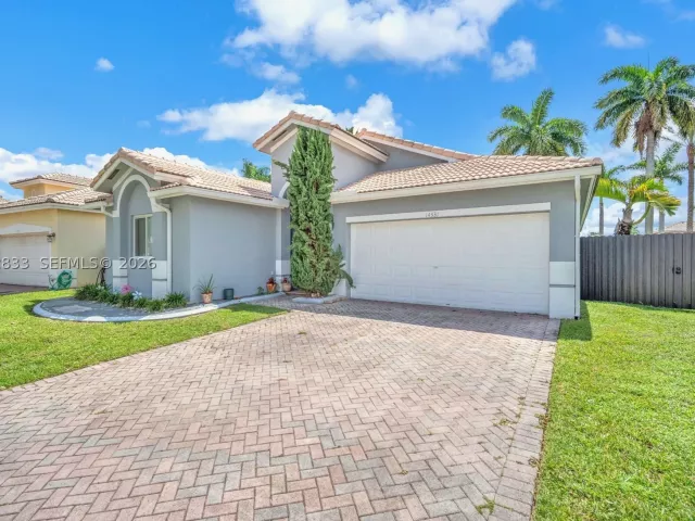 3-bedroom home for sale in Miami - 14331 SW 155th Ct - MondialRealty