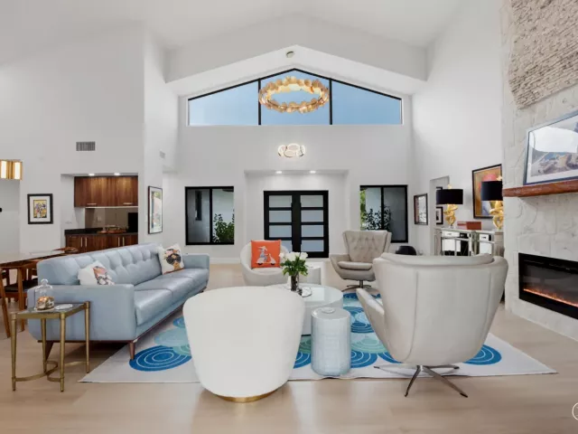 3-bedroom home for sale in Boca Raton - 21878 OLD BRIDGE Trail - MondialRealty