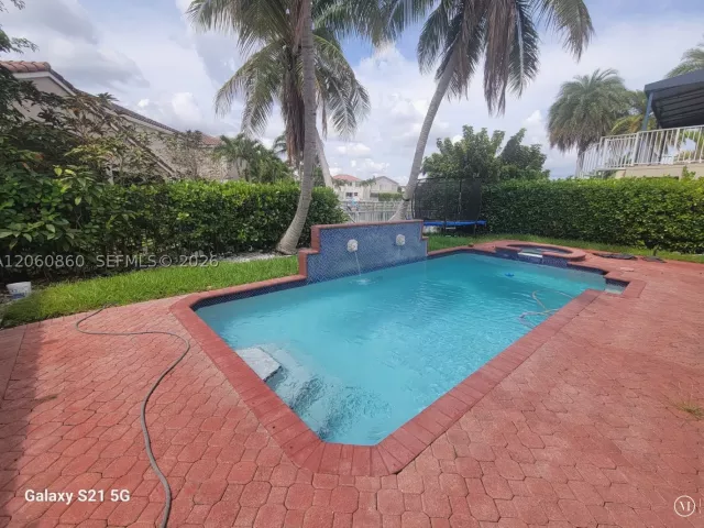 3-bedroom home for rent in Miami - 13242 SW 146th St 13242 - MondialRealty