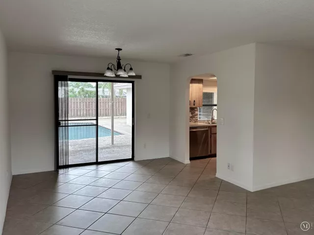 3-bedroom home for rent in Boca Raton - 6162 AMBERWOODS Drive - MondialRealty