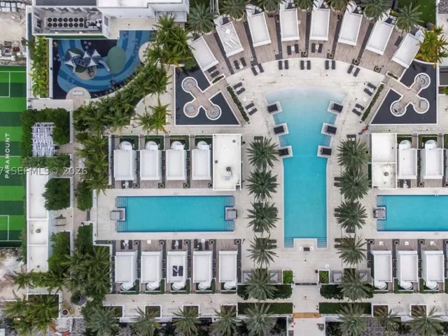 3-bedroom condo for rent in Miami - 851 NE 1st Ave 3611 - MondialRealty
