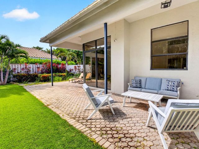 3-bedroom home for sale in Boca Raton - 6356 NW 25th Way - MondialRealty