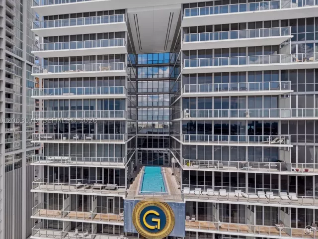 2-bedroom condo for rent in Miami - 1100 Biscayne Boulevard 2902 - MondialRealty