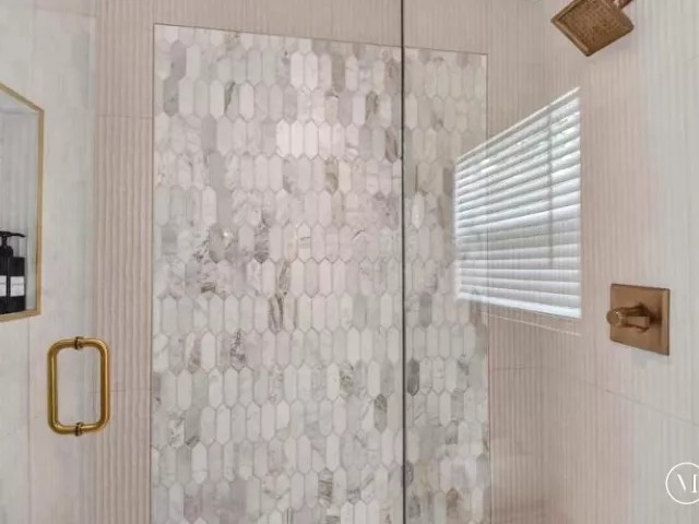 6-bedroom home for sale in West Palm Beach - 4811 N FLAGLER Drive - MondialRealty
