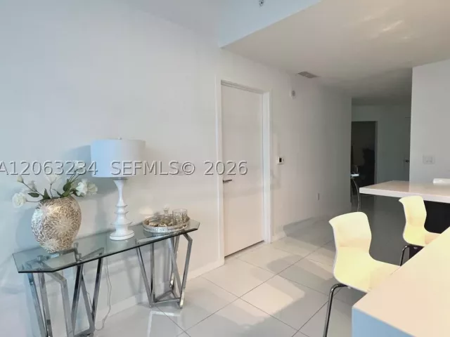 1-bedroom condo for sale in Miami - 851 NE 1st Ave 3510 - MondialRealty
