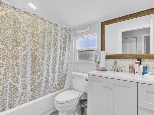 4-bedroom home for rent in West Palm Beach - 5893 CASSANDRA Court - MondialRealty