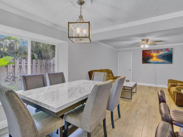 4-bedroom home for rent in West Palm Beach - 5893 CASSANDRA Court - MondialRealty