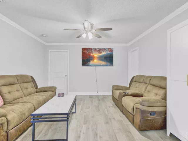 4-bedroom home for rent in West Palm Beach - 5893 CASSANDRA Court - MondialRealty