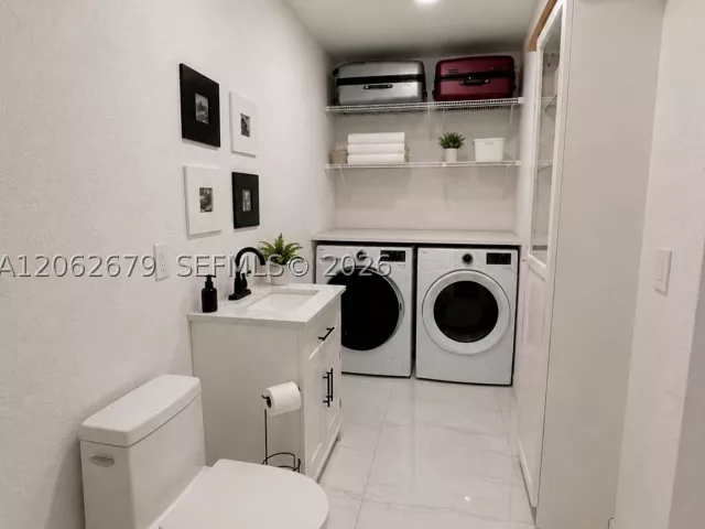 2-bedroom home for rent in Miami - 5431 SW 163rd Ct no - MondialRealty