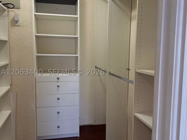 3-bedroom home for rent in Miami - 3160 Matilda St 3160 - MondialRealty