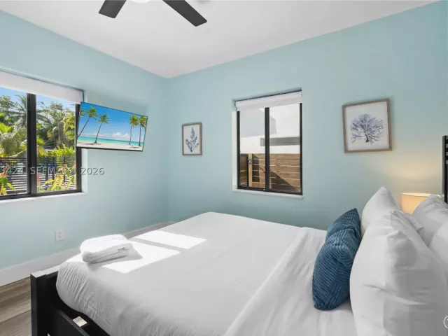 4-bedroom home for rent in Miami - 3134 Carter St - MondialRealty