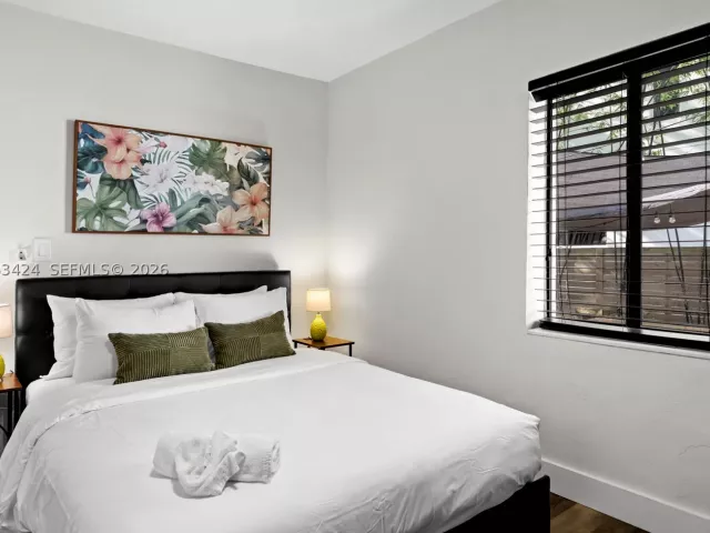 4-bedroom home for rent in Miami - 3134 Carter St - MondialRealty