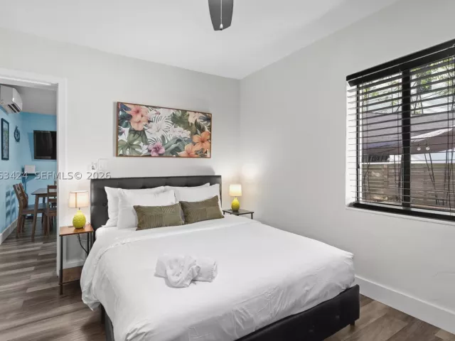 4-bedroom home for rent in Miami - 3134 Carter St - MondialRealty