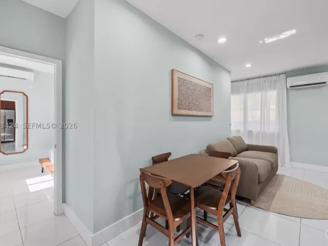 4-bedroom home for rent in Miami - 3134 Carter St - MondialRealty