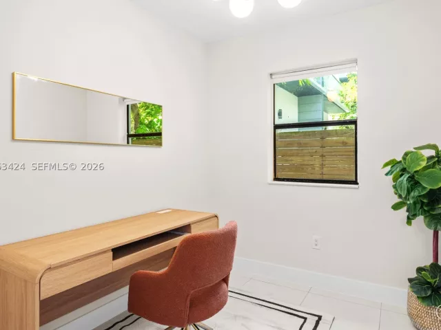 4-bedroom home for rent in Miami - 3134 Carter St - MondialRealty