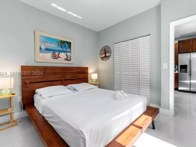 4-bedroom home for rent in Miami - 3134 Carter St - MondialRealty