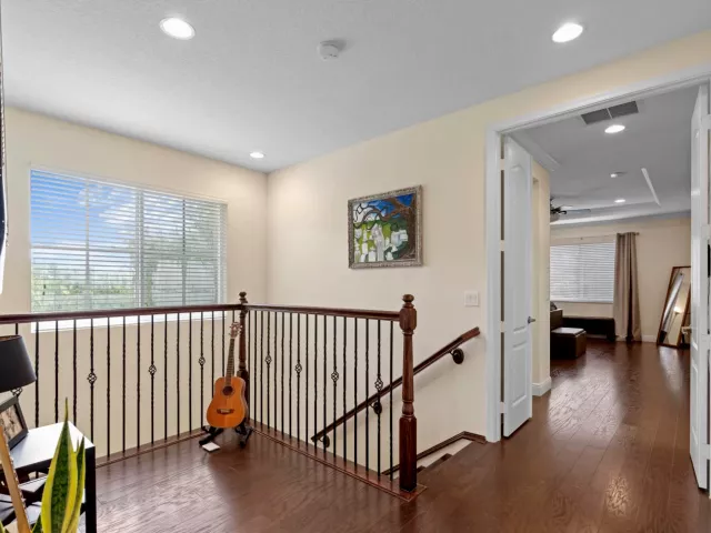 3-bedroom home for sale in West Palm Beach - 2134 Sabal Tree Court - MondialRealty