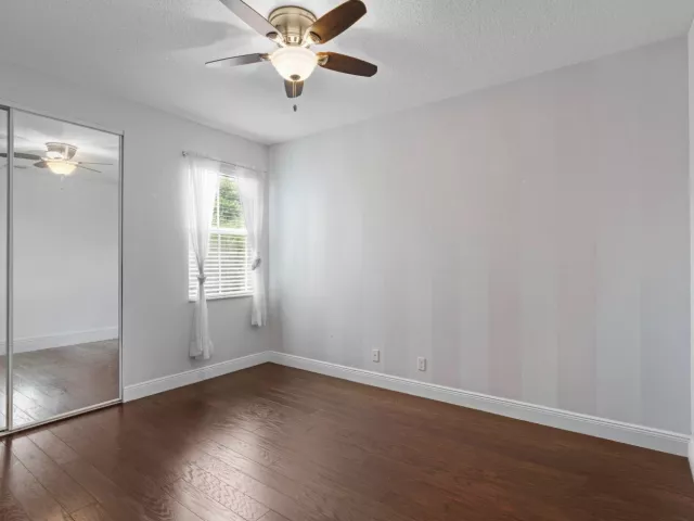 3-bedroom home for sale in West Palm Beach - 2134 Sabal Tree Court - MondialRealty