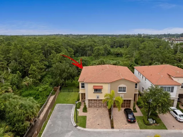 3-bedroom home for sale in West Palm Beach - 2134 Sabal Tree Court - MondialRealty