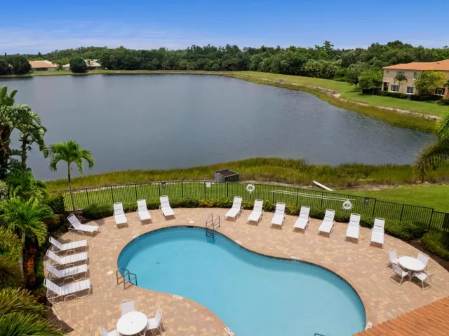 3-bedroom home for sale in West Palm Beach - 2134 Sabal Tree Court - MondialRealty