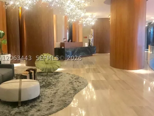 2-bedroom condo for sale in Miami - 488 NE 18th St 3000 - MondialRealty