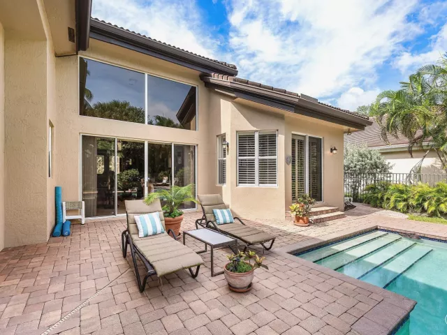 4-bedroom home for sale in Boca Raton - 3051 NW 60th Street - MondialRealty