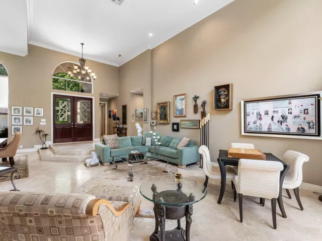 4-bedroom home for sale in Boca Raton - 3051 NW 60th Street - MondialRealty
