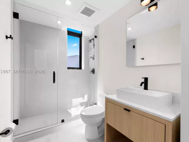 3-bedroom home for sale in Miami - 2688 SW 25th Ave - MondialRealty