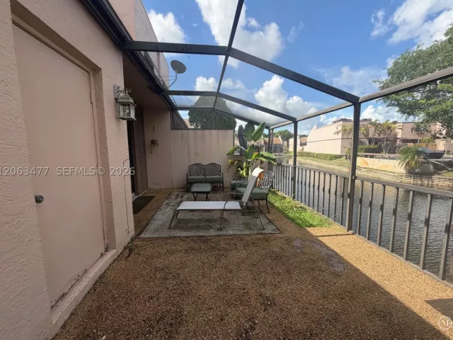 3-bedroom home for sale in Pembroke Pines - 1172 NW 122nd Ter - MondialRealty