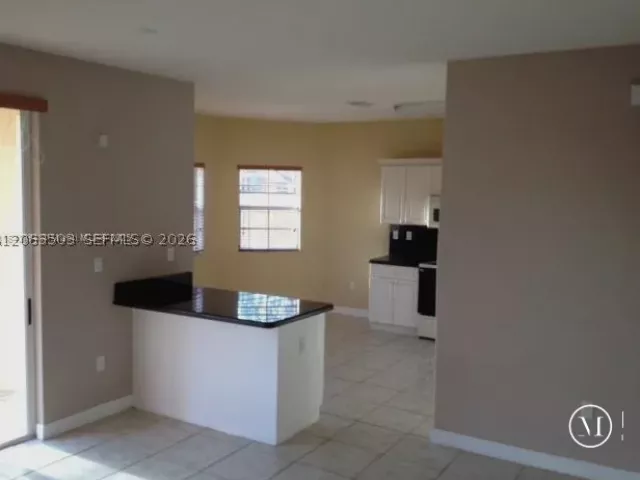 5-bedroom home for rent in Miami - 17708 SW 135th Ct - MondialRealty