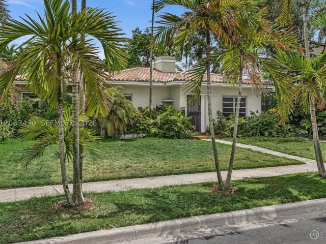 3-bedroom home for sale in Miami - 1228 SW 17th St - MondialRealty