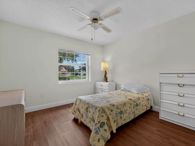 3-bedroom home for sale in Pembroke Pines - 18871 NW 2ND Street - MondialRealty