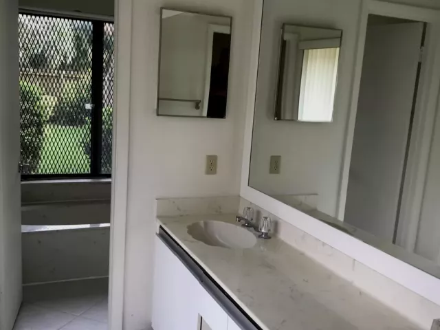 3-bedroom home for rent in Boca Raton - 7785 W Stanway Place W - MondialRealty