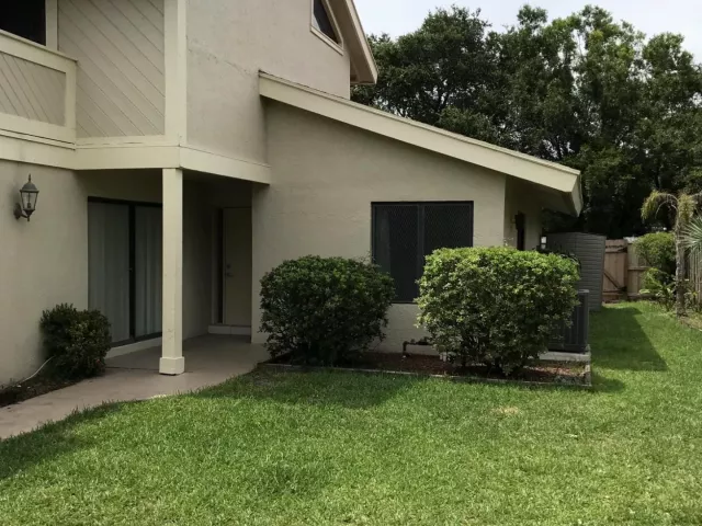 3-bedroom home for rent in Boca Raton - 7785 W Stanway Place W - MondialRealty
