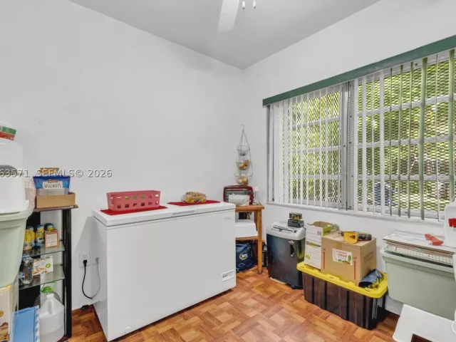 2-bedroom home for sale in Miami - 2001 NW 51st St - MondialRealty