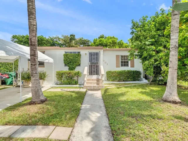 2-bedroom home for sale in Miami - 2001 NW 51st St - MondialRealty