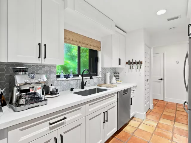 2-bedroom home for sale in Miami - 980 NW N River Drive 30 - MondialRealty